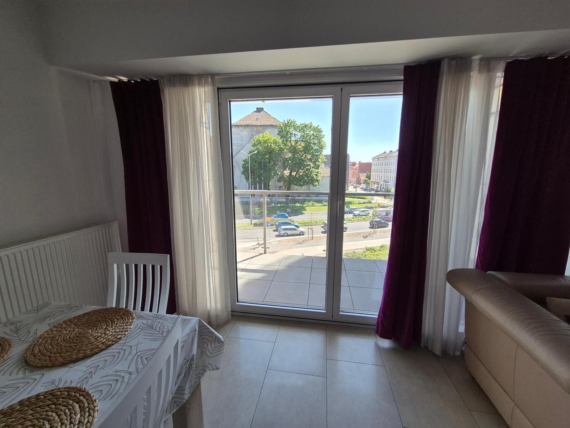 Big 21 Old Town Lux Apartment, Self Check-In 24H, Free Parking بوزنان المظهر الخارجي الصورة